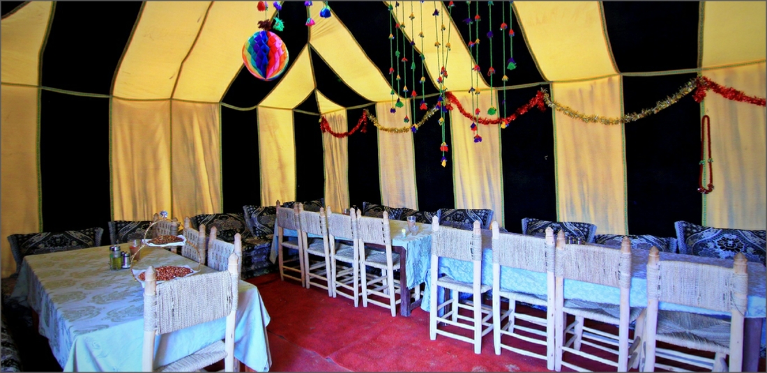 Restaurant in Merzouga Camp Sahara